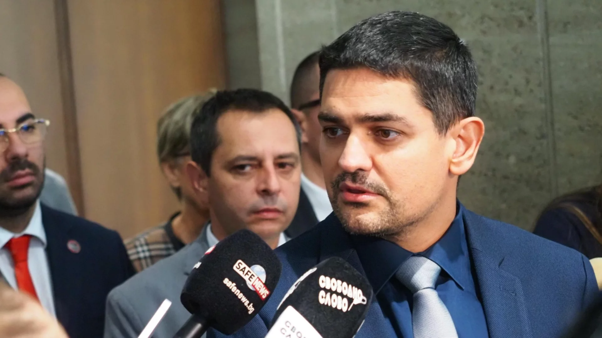 Радостин Василев за "Лукойл": Тръмп поставя под въпрос националната сигурност на България
