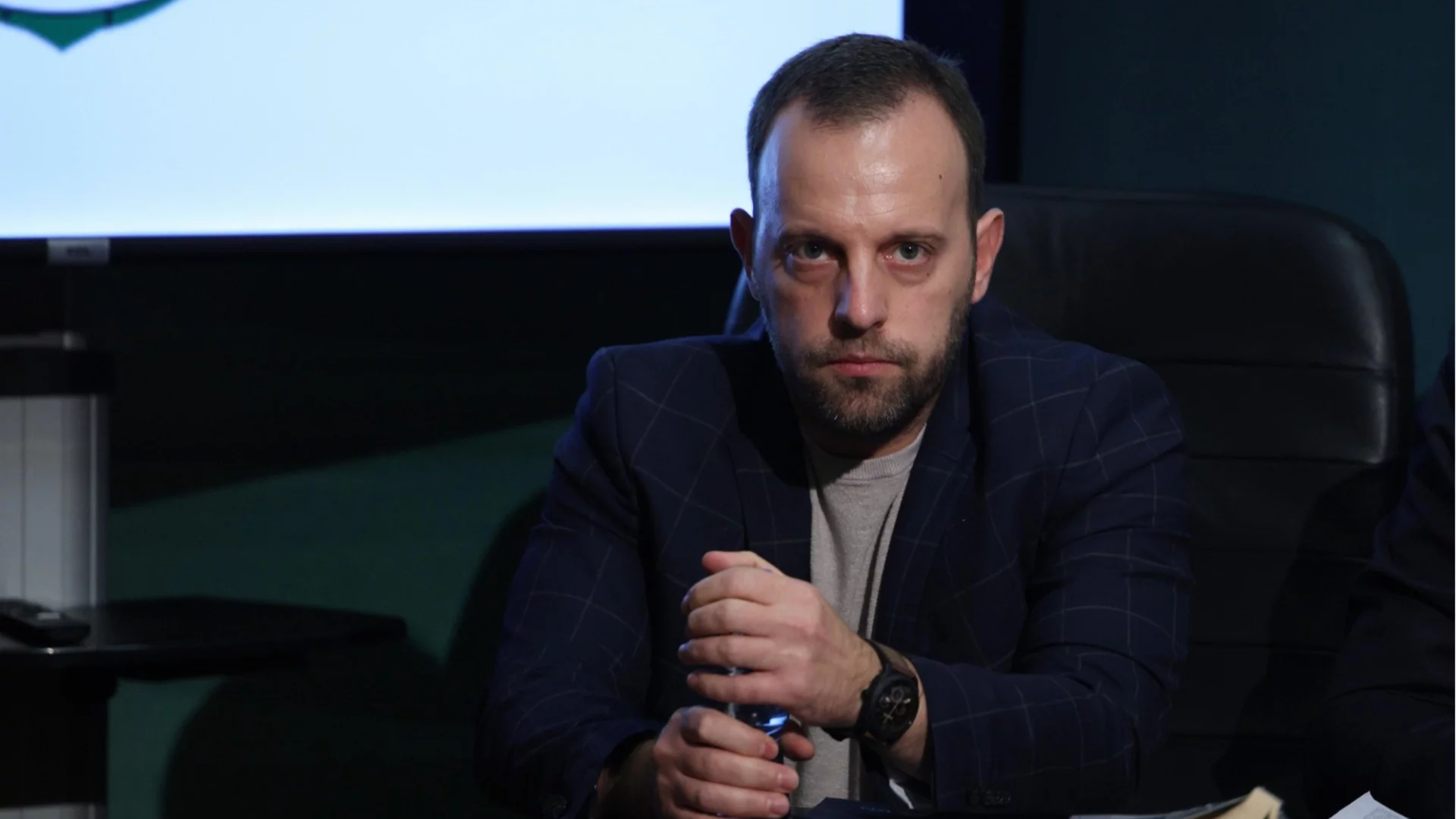 Битият с чук прокурор е искал разпит на Нотариуса, припомниха от АКФ 
