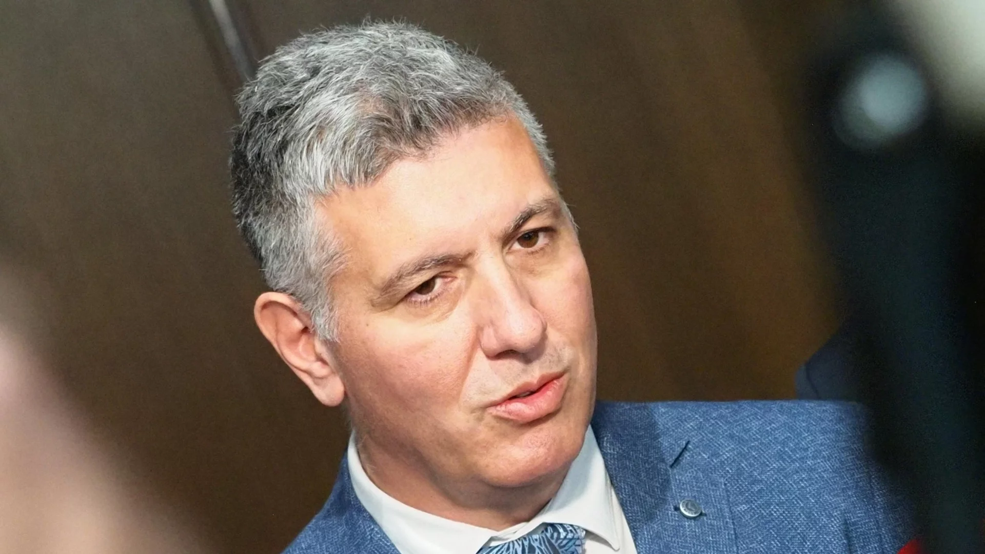 Пеевски взе лицето на ГЕРБ: Андрей Цеков коментира кой върна ДПС на сцената