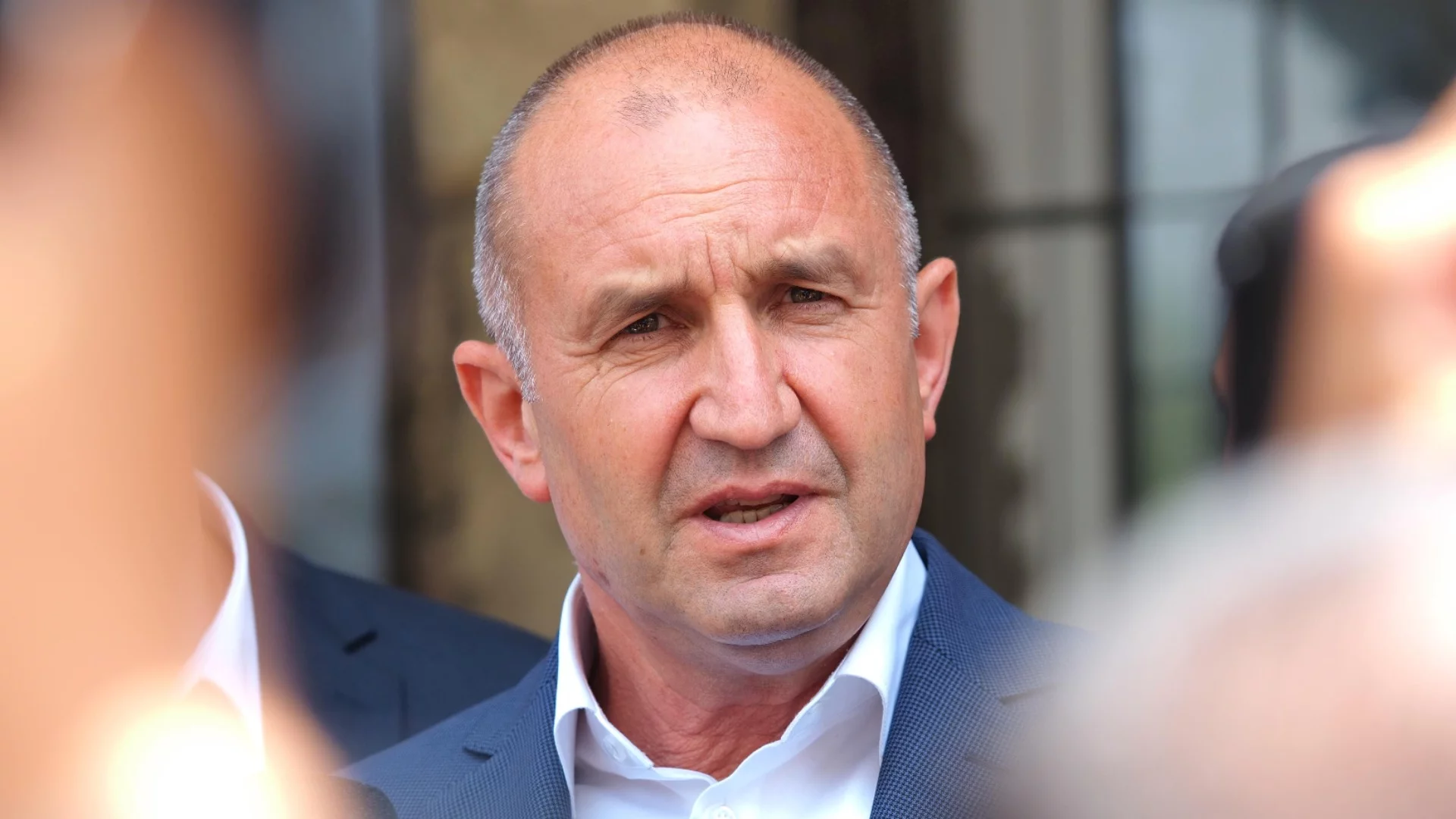 Радев с първа реакция след санкциите срещу "Лукойл"