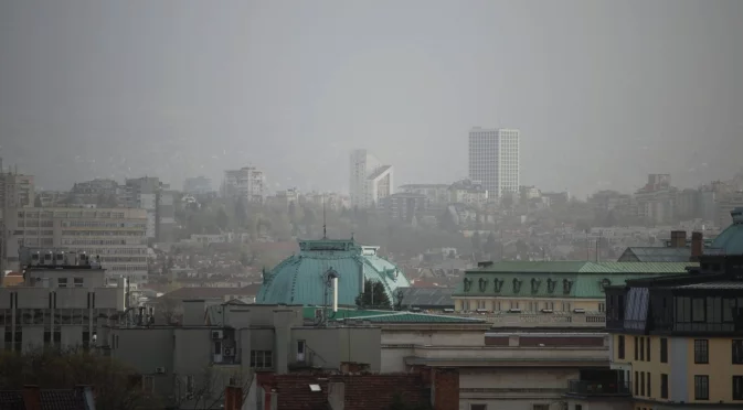 Тихият убиец: В България мръсният въздух взема в пъти повече жертви от средното ниво за ЕС