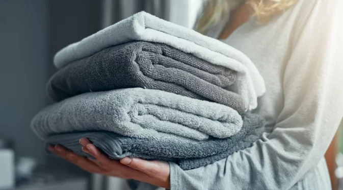 С този трик ще върнете мекотата на старите си кърпи за минути