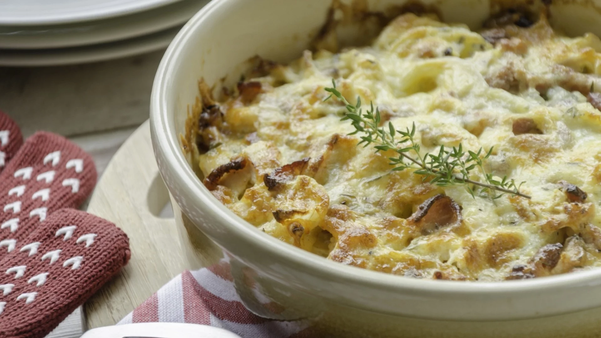 Как се приготвя запеканка с макарони