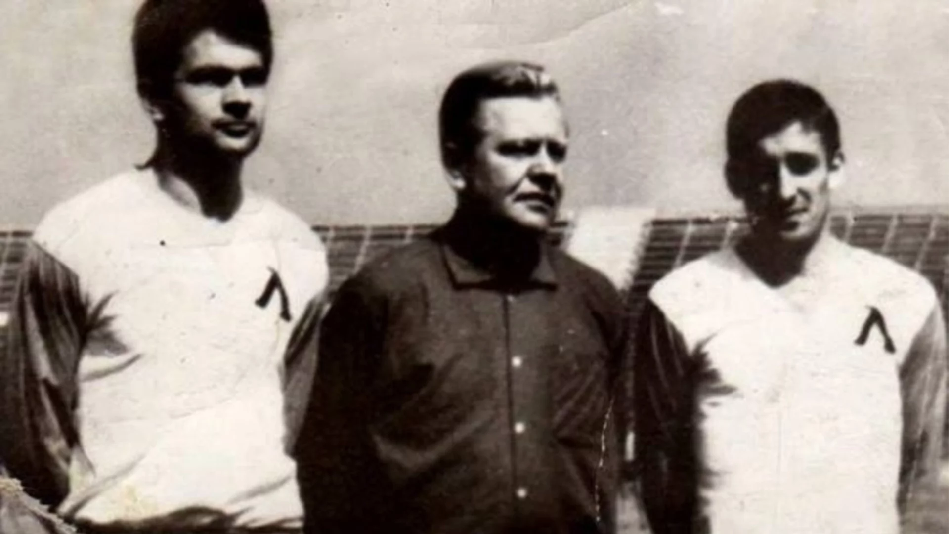Вдигат паметник на легенда на Левски