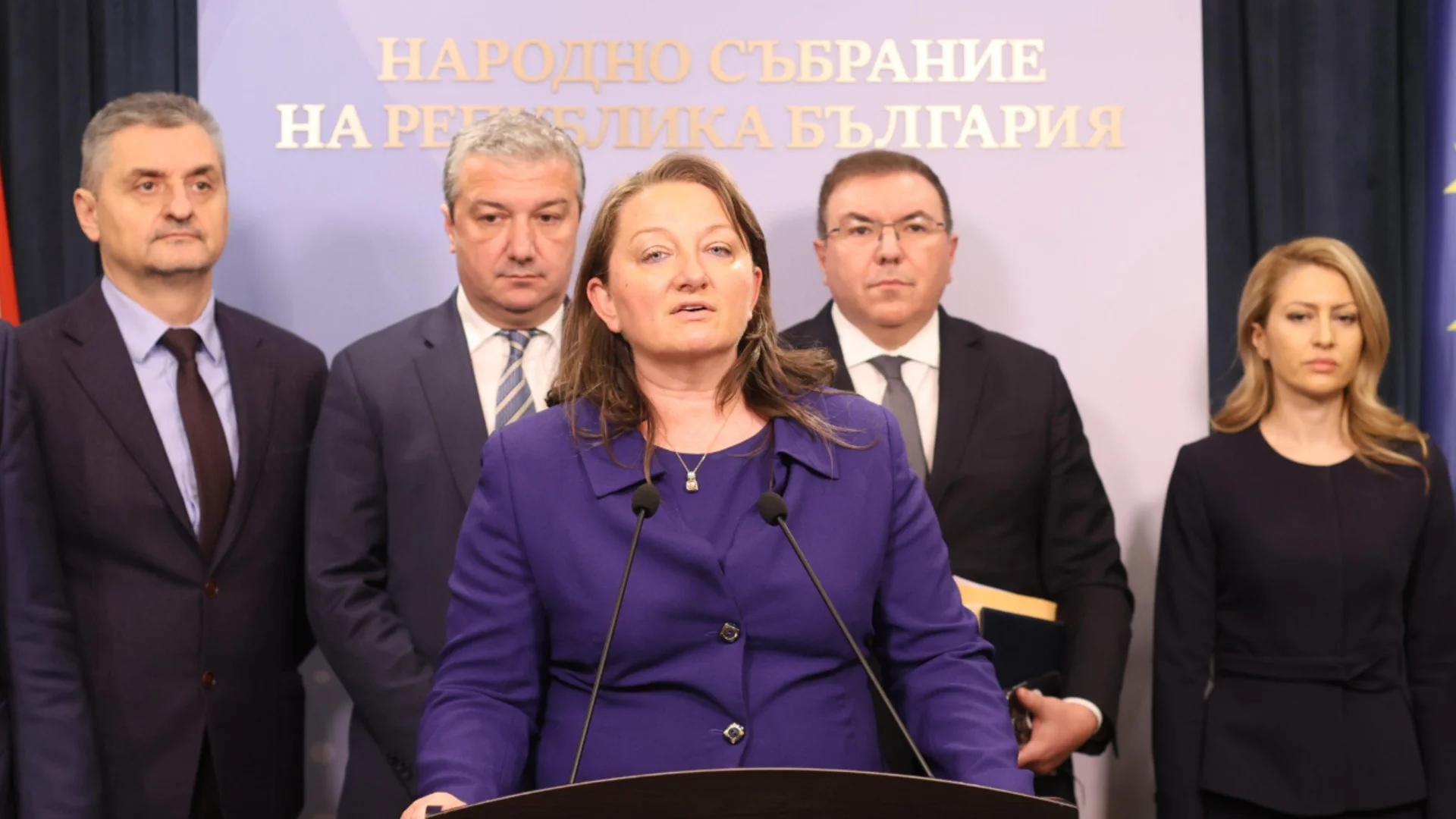 Сачева не вижда "изяждане" на ГЕРБ - имало събития на младежите и нови 1000 членове на партията за година
