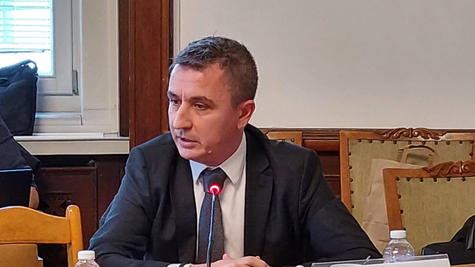 Александър Николов за санкциите срещу "Лукойл": Не идва апокалипсис