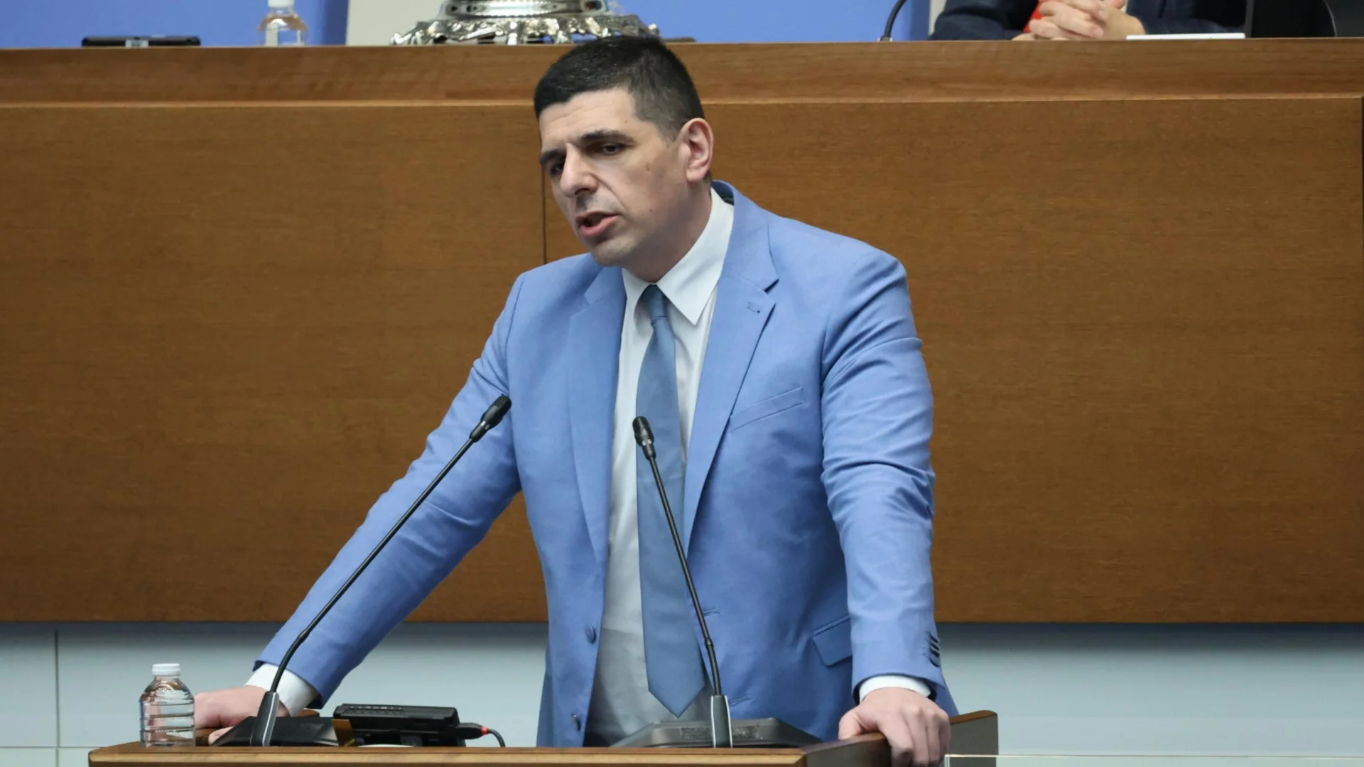 Мирчев: Проблемът на бюджета не са пенсионерите, а милиардите, предвидени за крадене