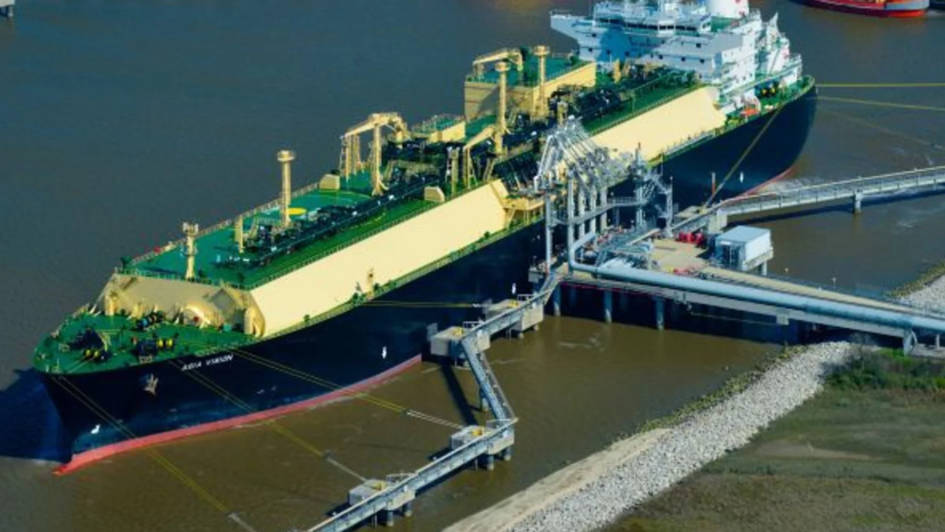 LNG от САЩ и краят на руския газ: България е по пътя на доставките за Украйна