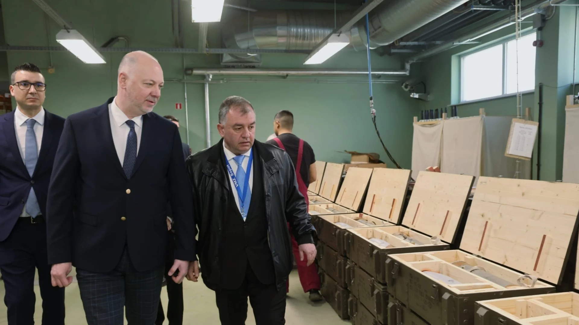 Завод за барут и боеприпаси: "Райнметал" подписва договор с България след скандала Борисов-Радев