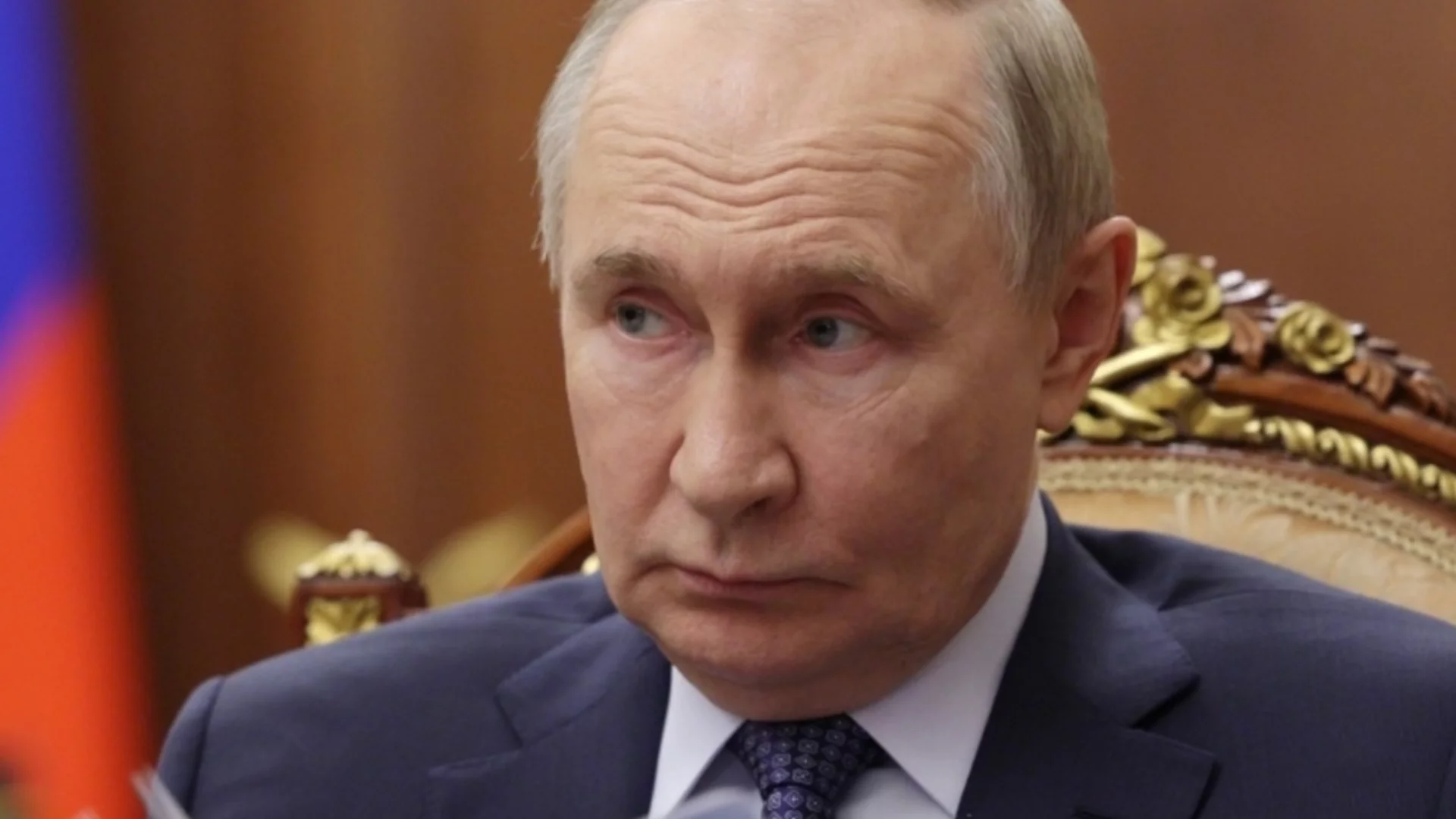 Няма хора, а украинците удрят здраво: Путин набира доброволци за защита на важни обекти в Русия
