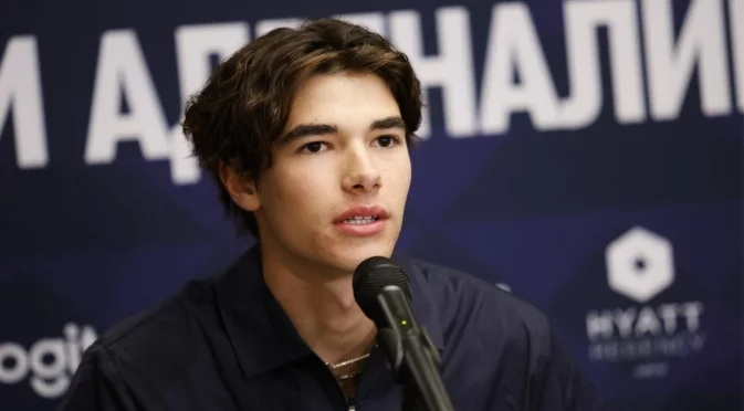 Никола Цолов може да влезе във Формула 2 след месец: какво трябва да се случи, за да дебютира по-рано