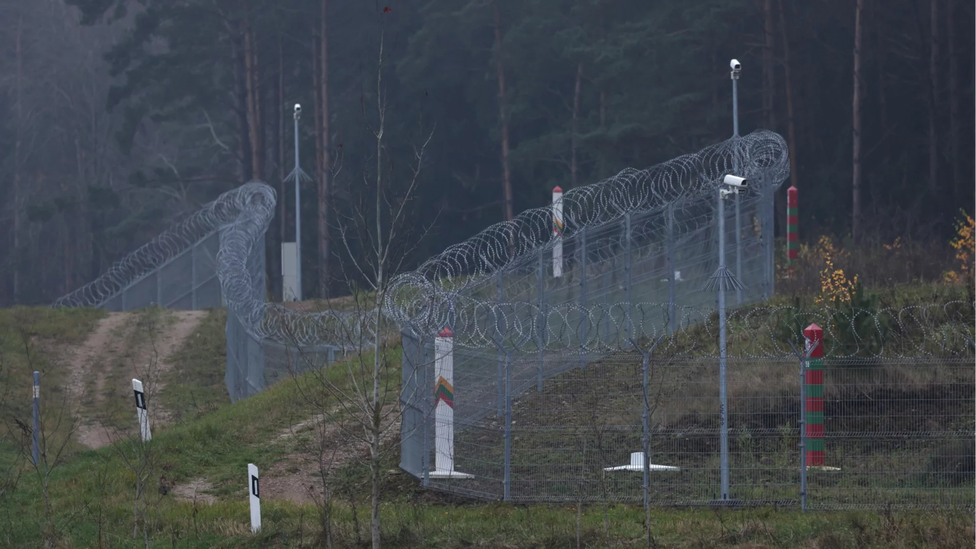 Литва обяви докога ще е затворена границата с Беларус