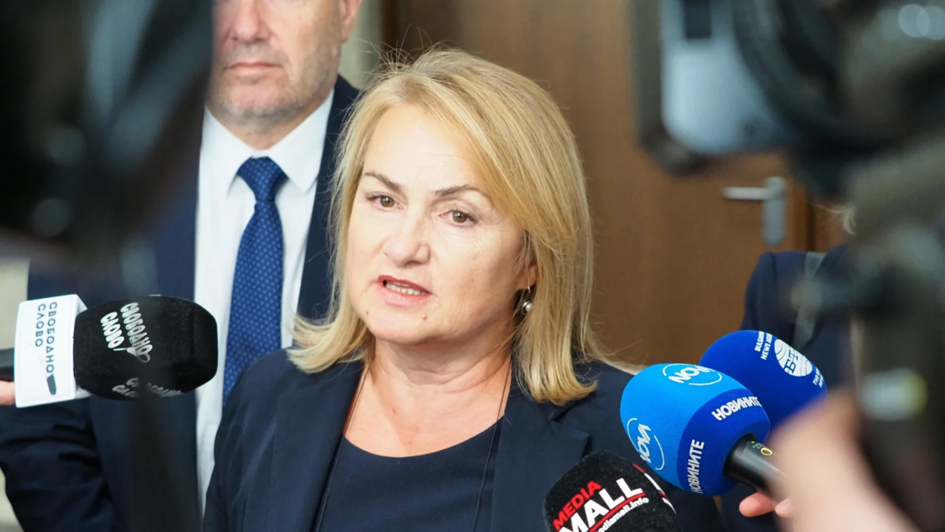 70 хил. души остават без обувки: "Величие" обвиняват човек от ГЕРБ