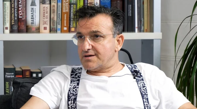 Тъжната истина: Васил Василев - Зуека изненада с необичайно ВИДЕО от чужбина