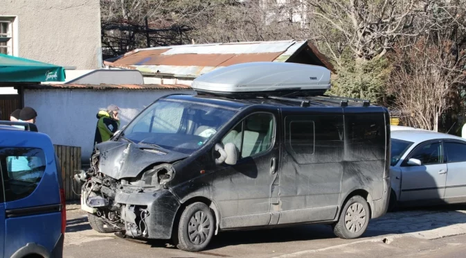 Загинало дете и 8 ранени при тежка катастрофа в Сърбия