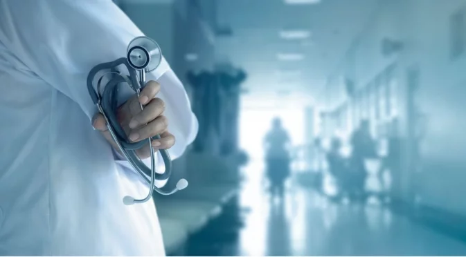 Заместник-министър: Минималните заплати на младите лекари и сестрите се гарантират със закон