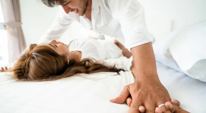 Сутрешният секс - тайната за получаване на повишение и увеличение на заплатата