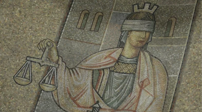 За закани към шефа на районното: Осъдиха кмета на Дупница