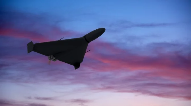 Стотици дронове над Русия: Украйна атакува поредна петролна база (ВИДЕО)