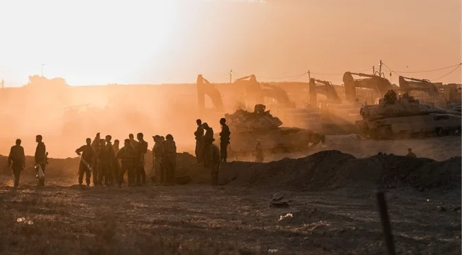 Тръмп с картбланш: десетки жертви в Газа при нови удари, след като Израел обвини "Хамас" за убит войник