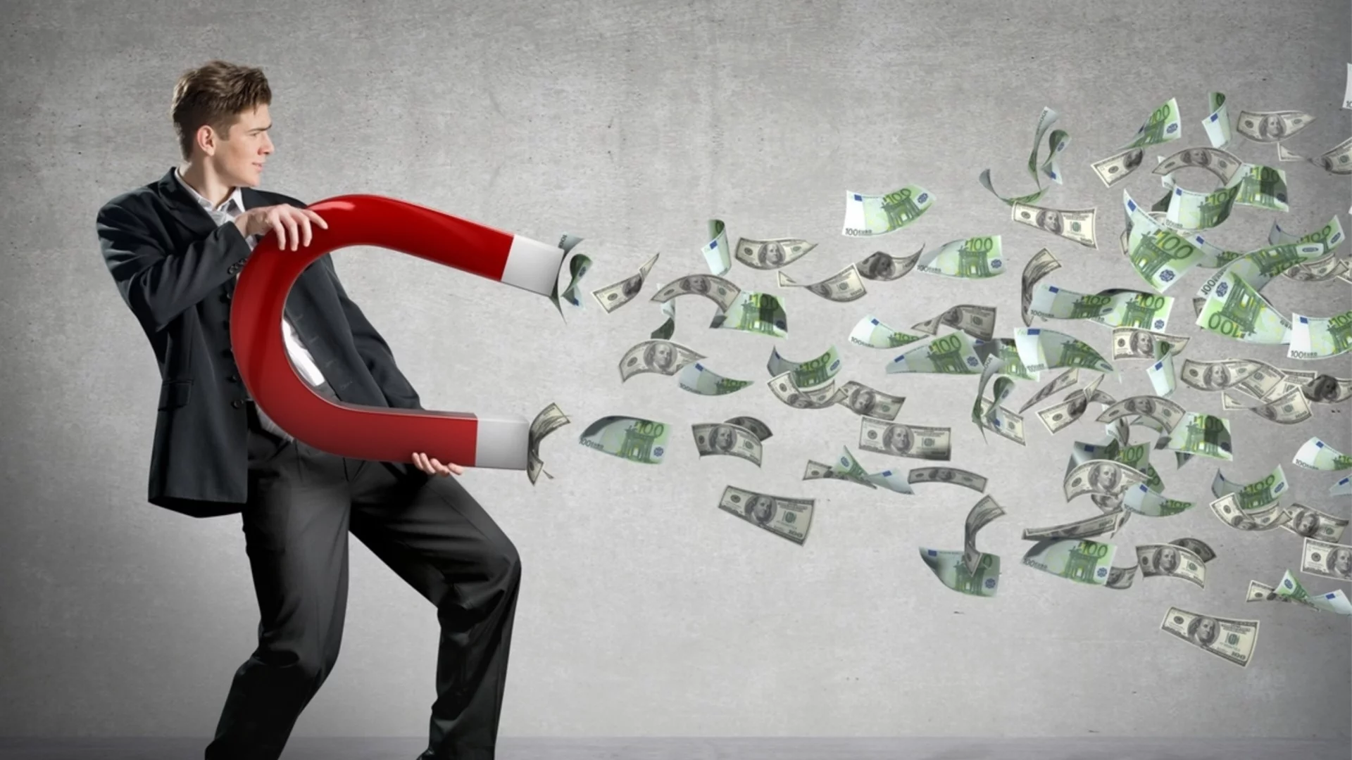 Тези 3 зодии привличат парите като магнит през ноември 2025