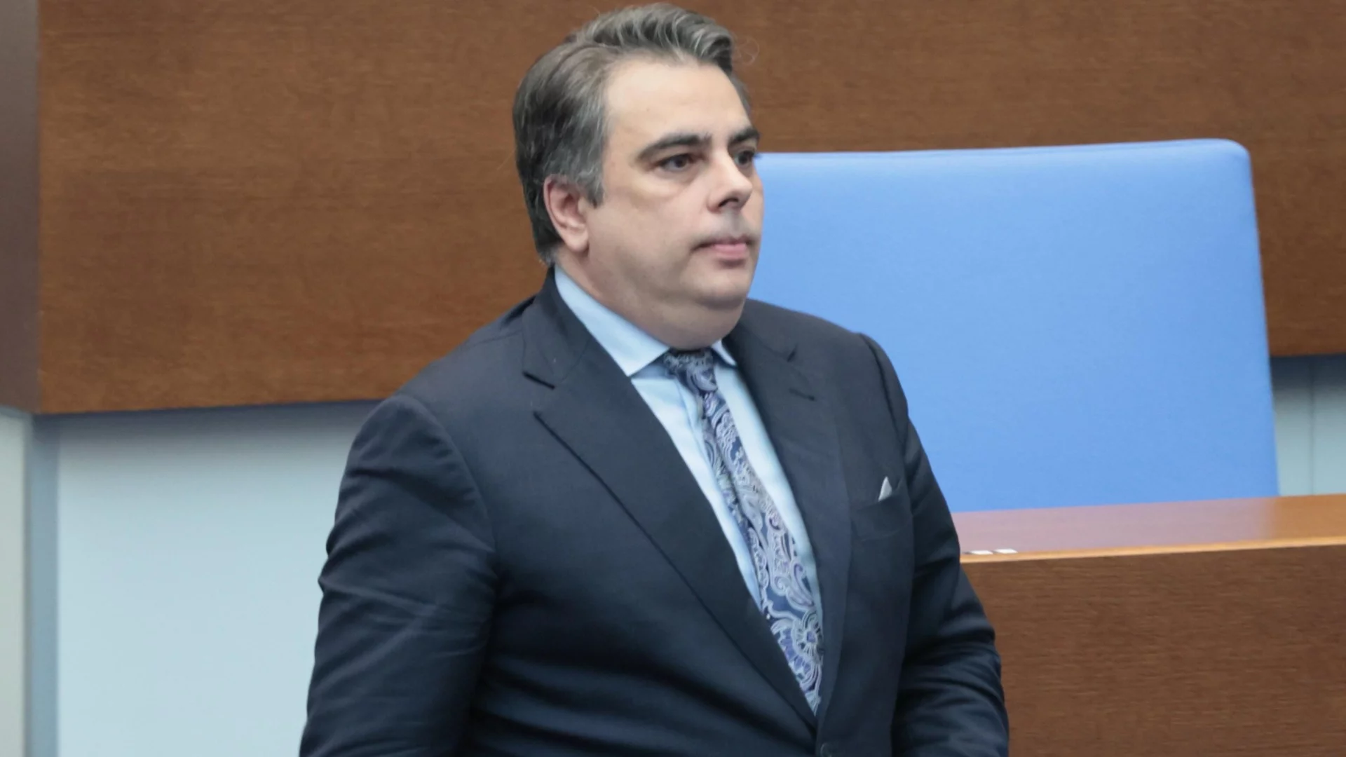 Асен Василев за бюджета: Сигурен съм, че за "прасето касичка" ще има много пари