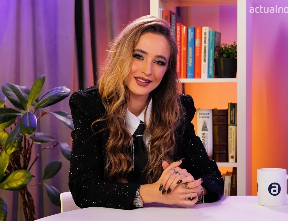 Никога не се слагам в рамка: Новата музикална сензация Елизабет в Студио Actualno (ВИДЕО)