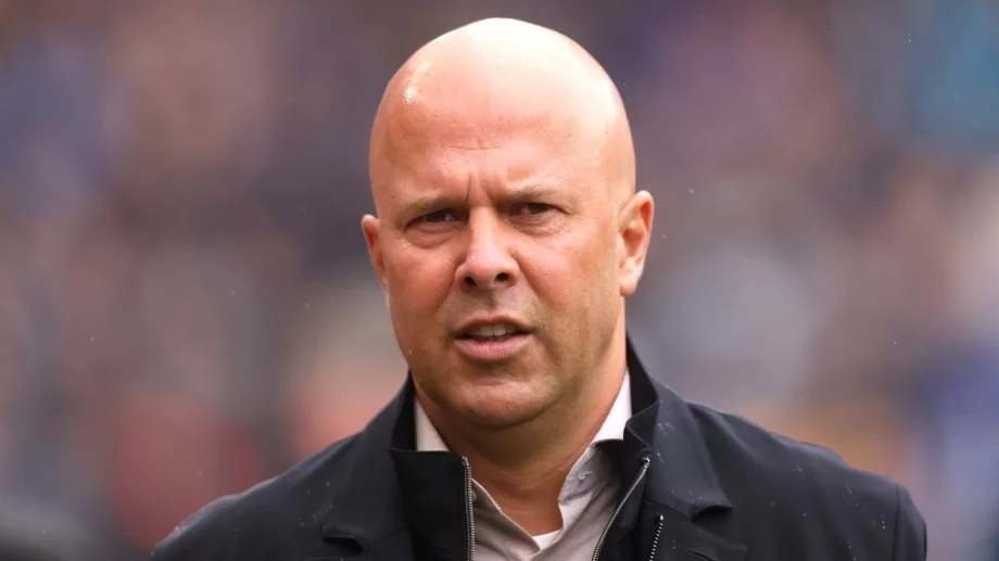 Арне Слот с неадекватно оправдание след шестото поражение в 7 мача за Ливърпул