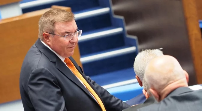 Костадин Ангелов вече е зам.-председател на парламента