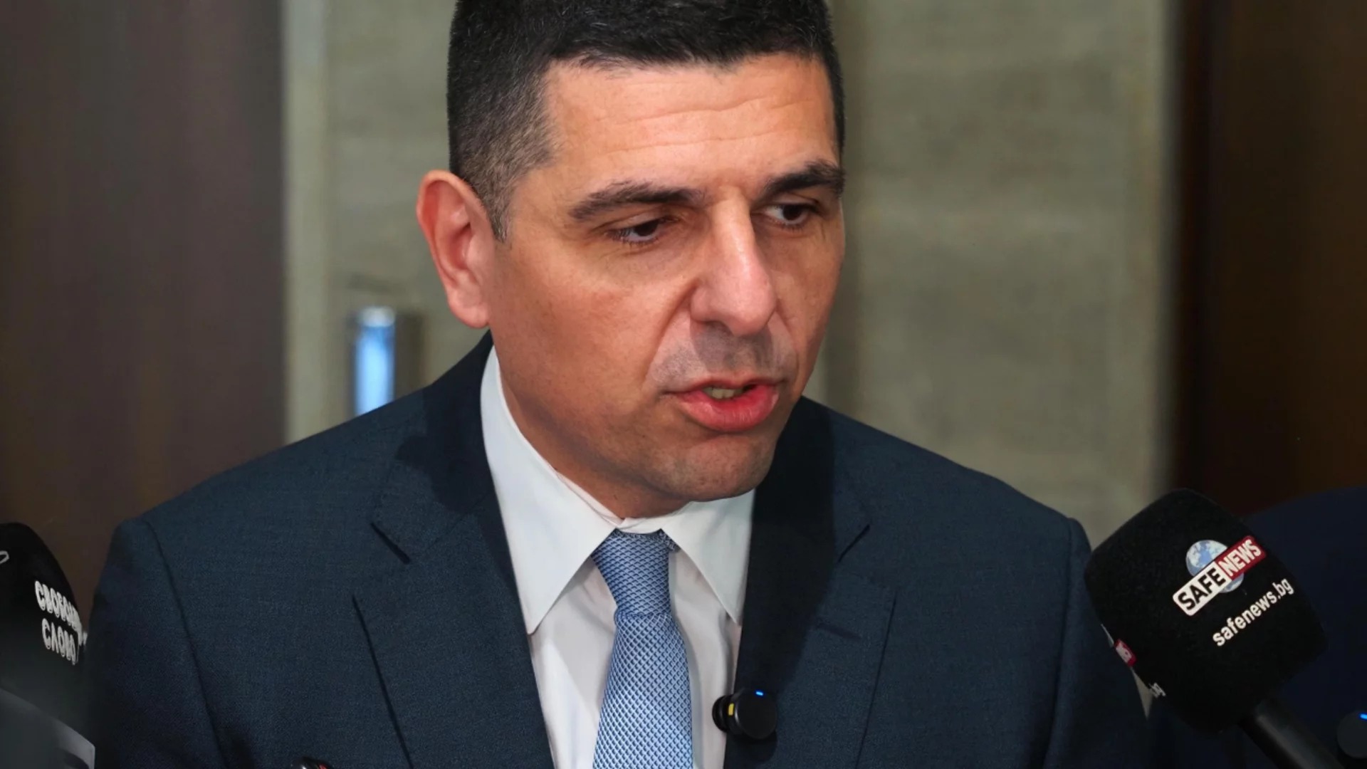 Мирчев: "Лукойл" не трябва да бъде руска собственост