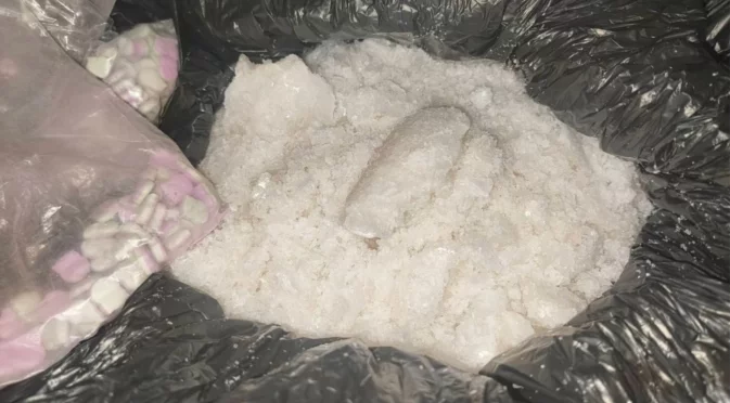 След спецакция: 64 задържани, две разбити бази и хванато голямо количество дрога (СНИМКИ)