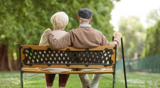 Защо жените живеят по-дълго от мъжете: Учени с теория