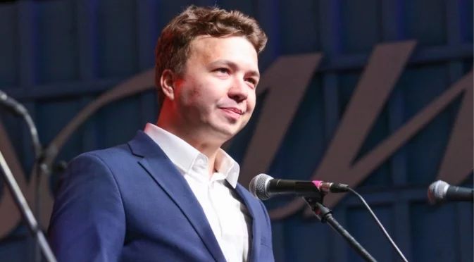 "Той е наш агент": Лукашенко за опозиционния журналист, когото Беларус свали от самолет