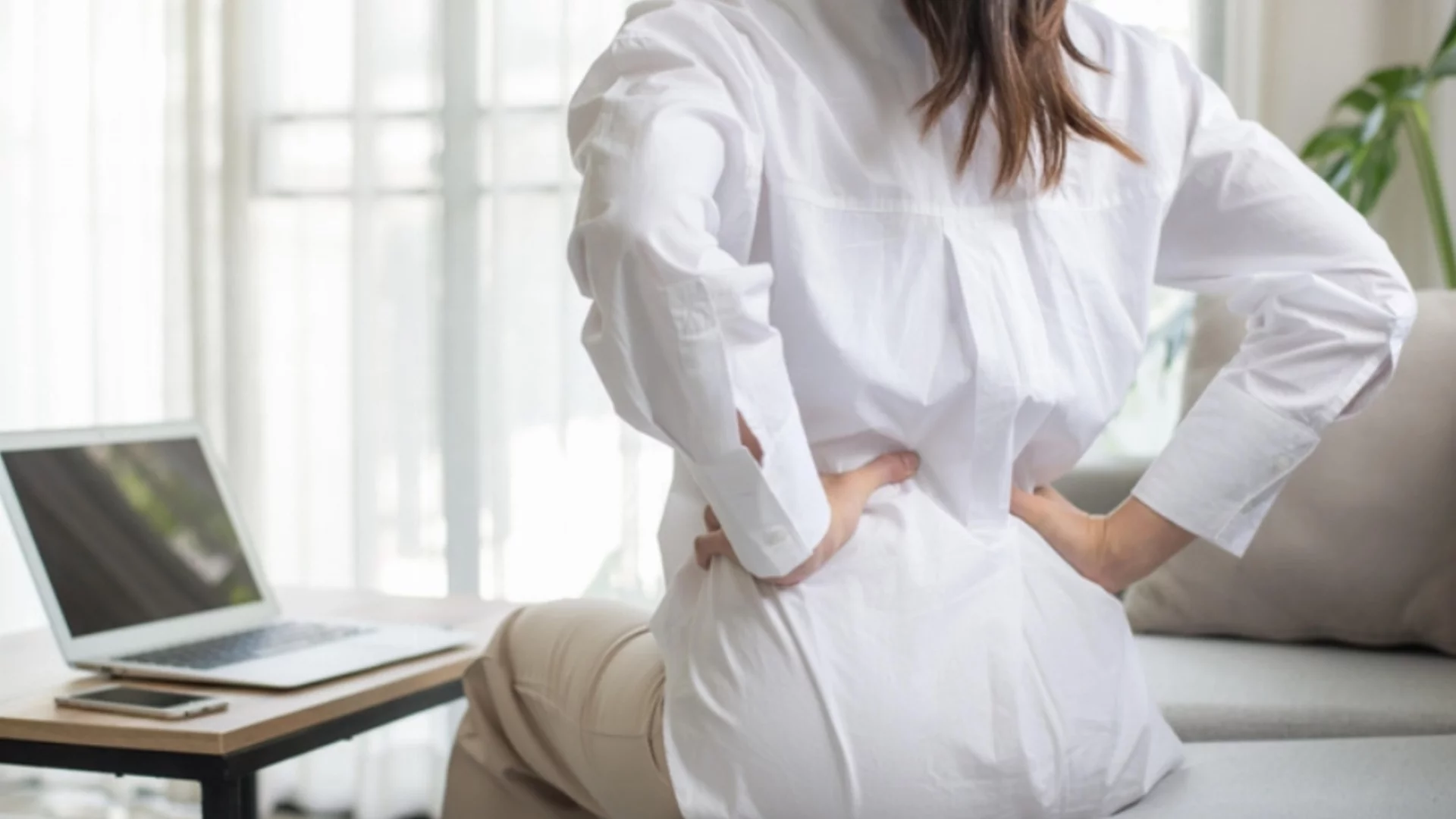 Прещипан нерв? Ето защо след 50 рискът скача рязко