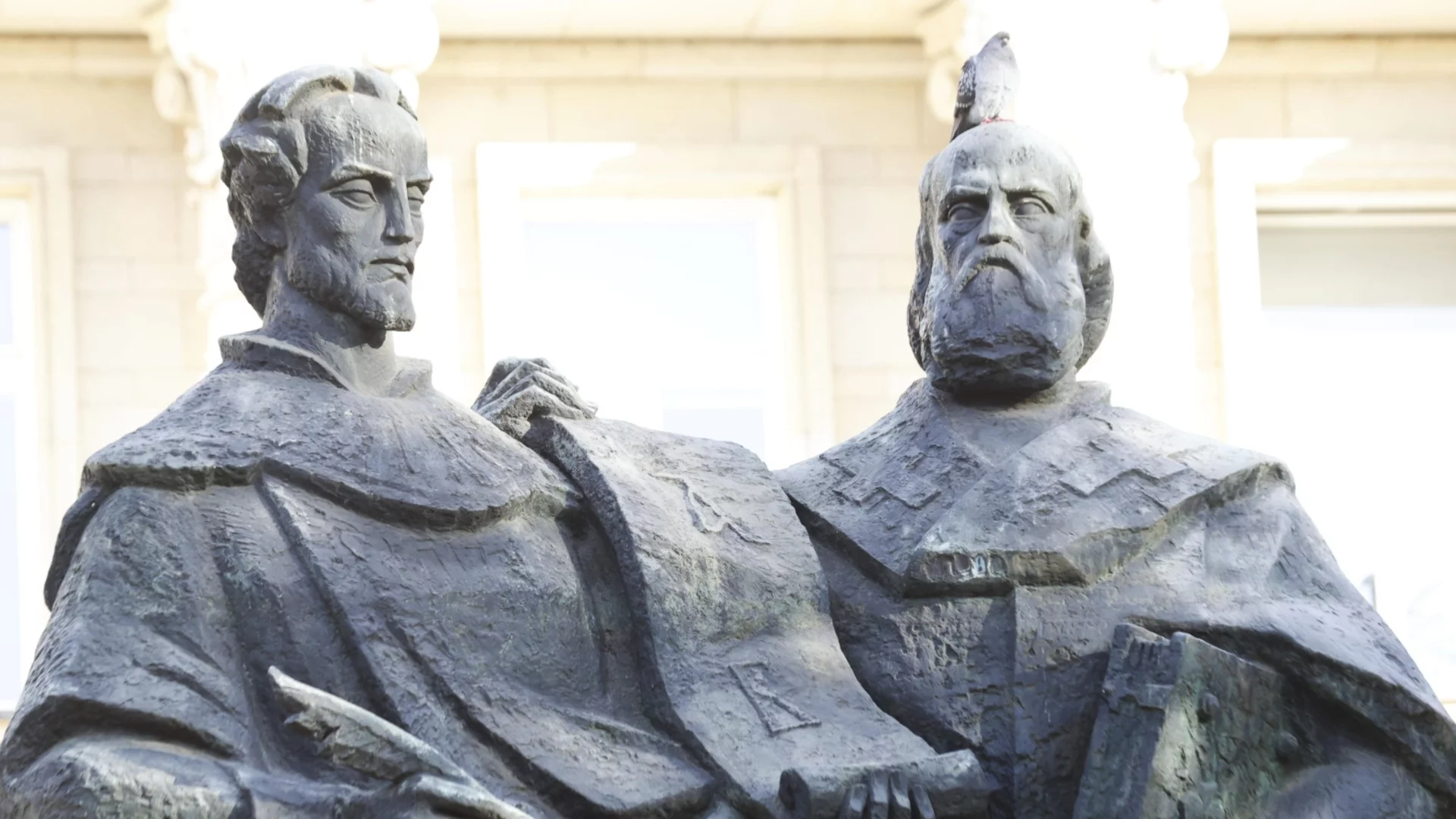 "Химн на народните будители" от Добри Христов