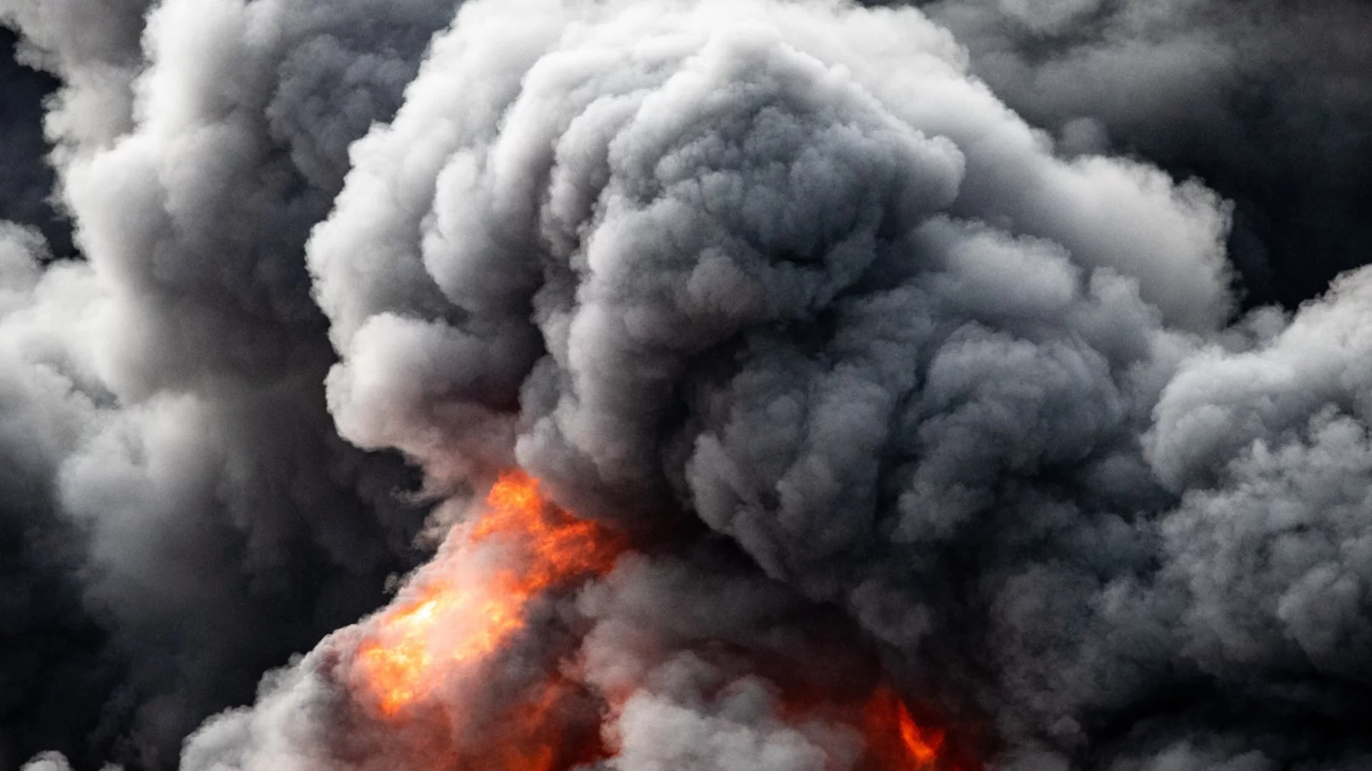 Украйна отговори на руския въздушен терор: С мощен удар по Орловската ТЕЦ и важна ел. подстанция (ВИДЕО)