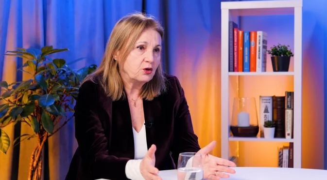 Бъчварова: Участието на ДПС и Делян Пеевски в управлението вече е напълно легитимирано