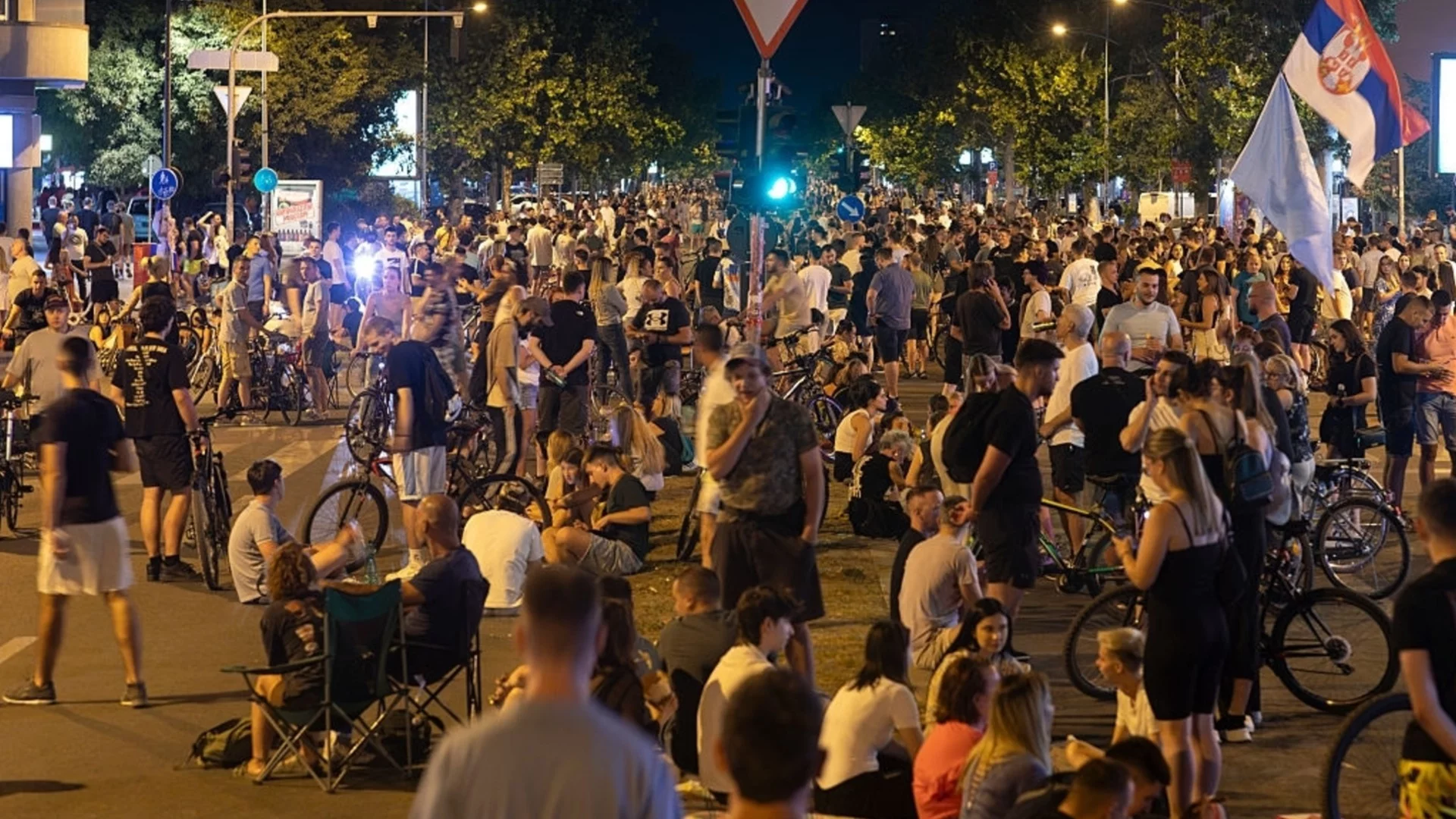 Година след трагедията: Студентският марш до Нови Сад започна (ВИДЕО)