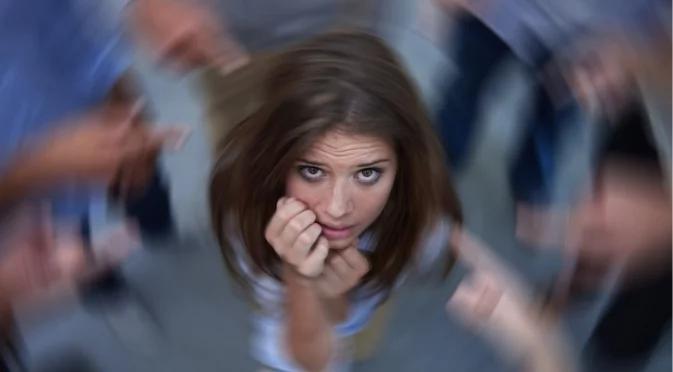 Хороскоп за днес, 2 ноември: Неделята ще е блага Лъвовете, но ще разтърси из основи Рибите 