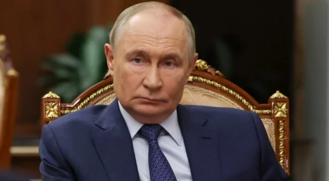 Придворните на Путин го вкараха в капан: Как Кремъл надцени силите си и удави "Лукойл"