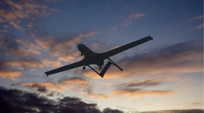 Поредна напрегната нощ: Украйна изстреля стотици дронове срещу Русия (ВИДЕО)