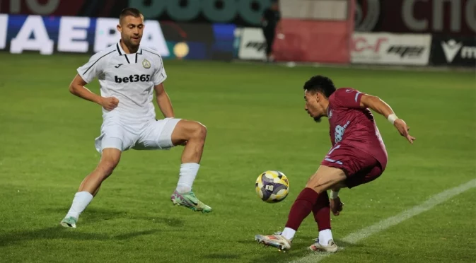 Юноша на Левски донесе ценен успех на Славия! "Белите" дишат във врата на ЦСКА