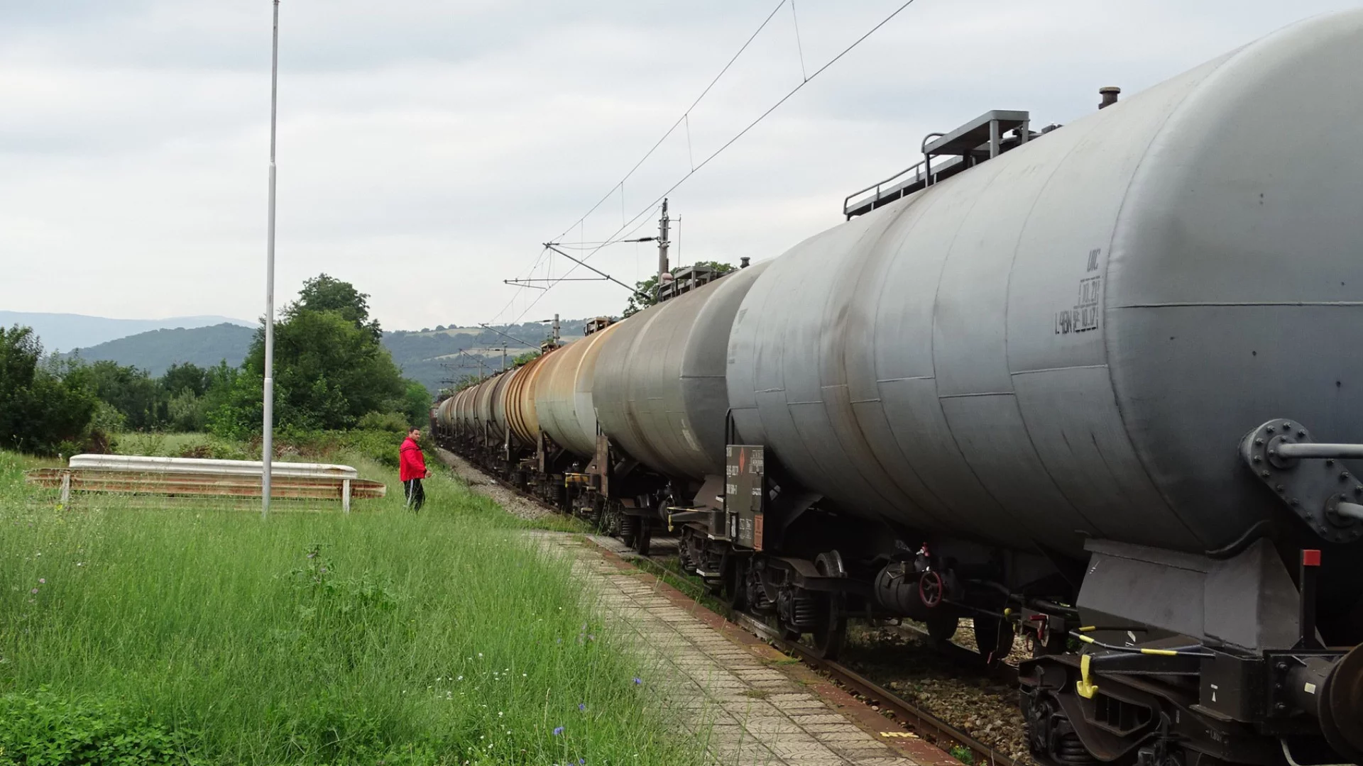 Решение на Литва предизвиква криза с бензин и горива в Калининград