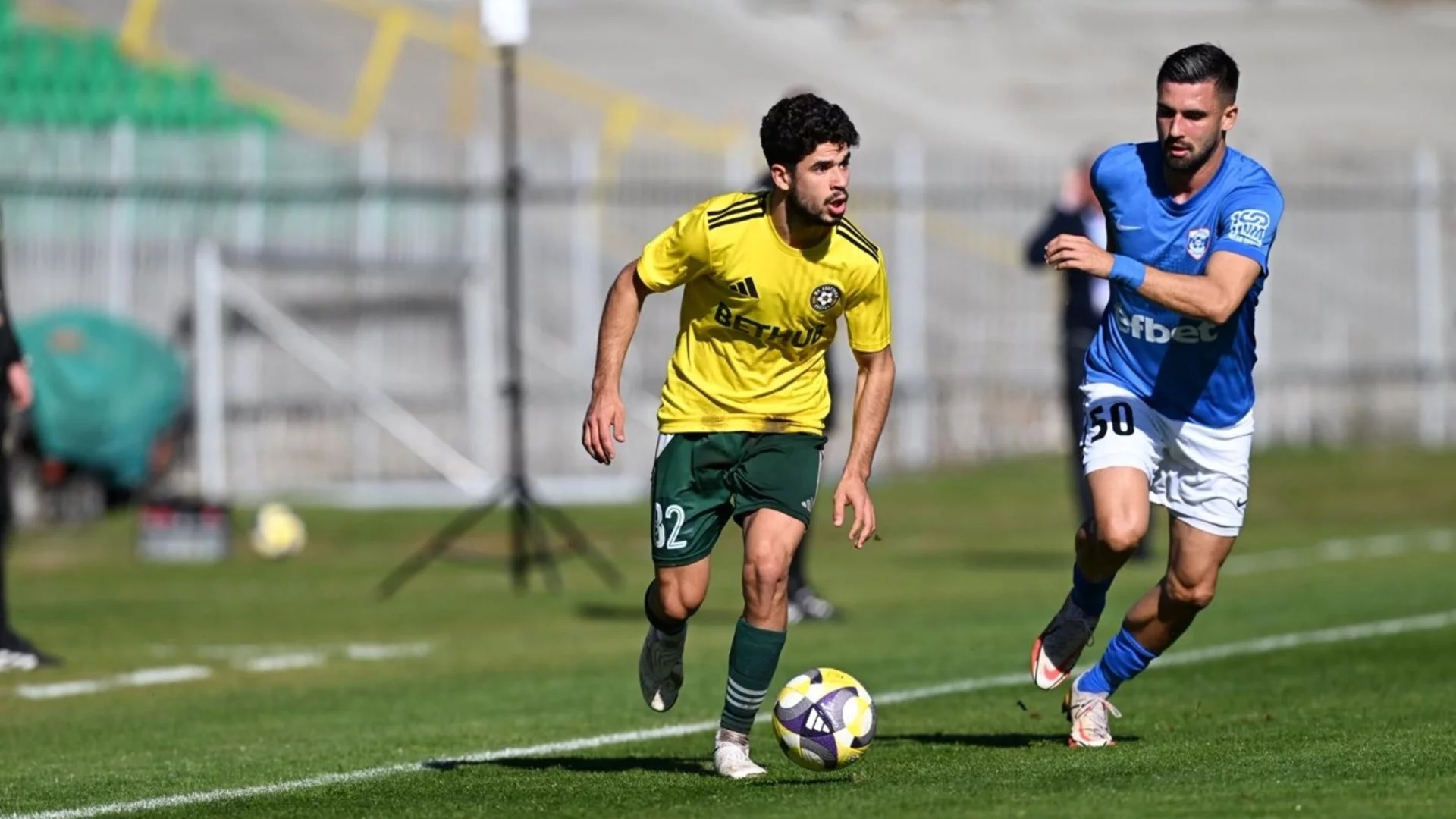 Последният в Първа лига надви тим от топ 8 и прекъсна кошмарна серия