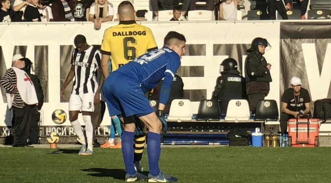 От Ботев Пловдив призоваха БФС да им отсъди служебна победа заради грозния инцидент с Наумов