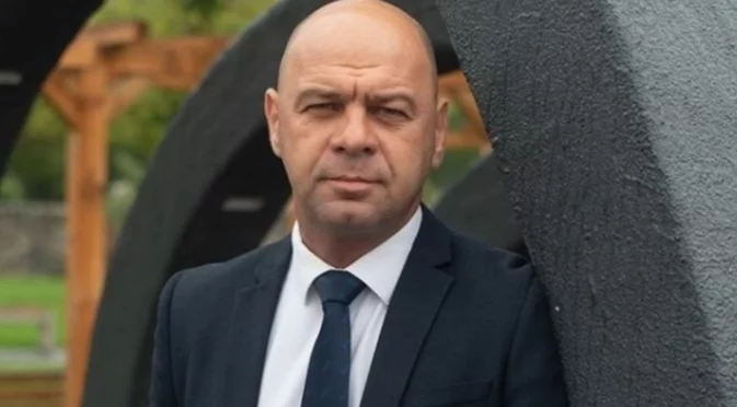 Една хвърлена бутилка обезсмисли всичко: Кметът на Пловдив за скандалния инцидент