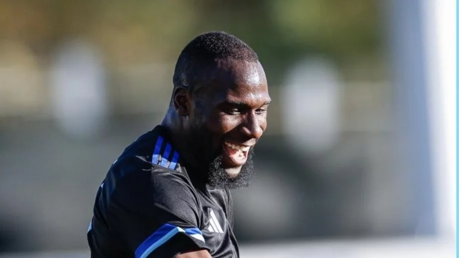 И Левски разгроми преди Вечното дерби, с ЦСКА загатнаха, че могат да вкарват