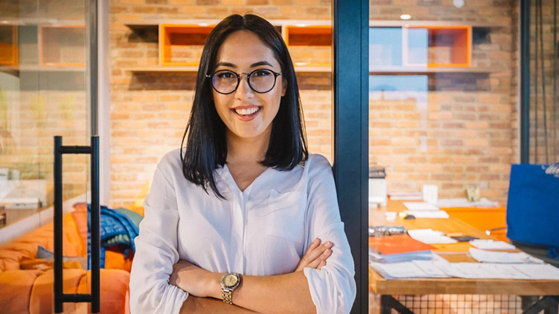 Хороскоп за днес, 3 ноември: Телците ще тръгнат ударно в понеделник, но Водолеите ще срещнат голямо препятствие