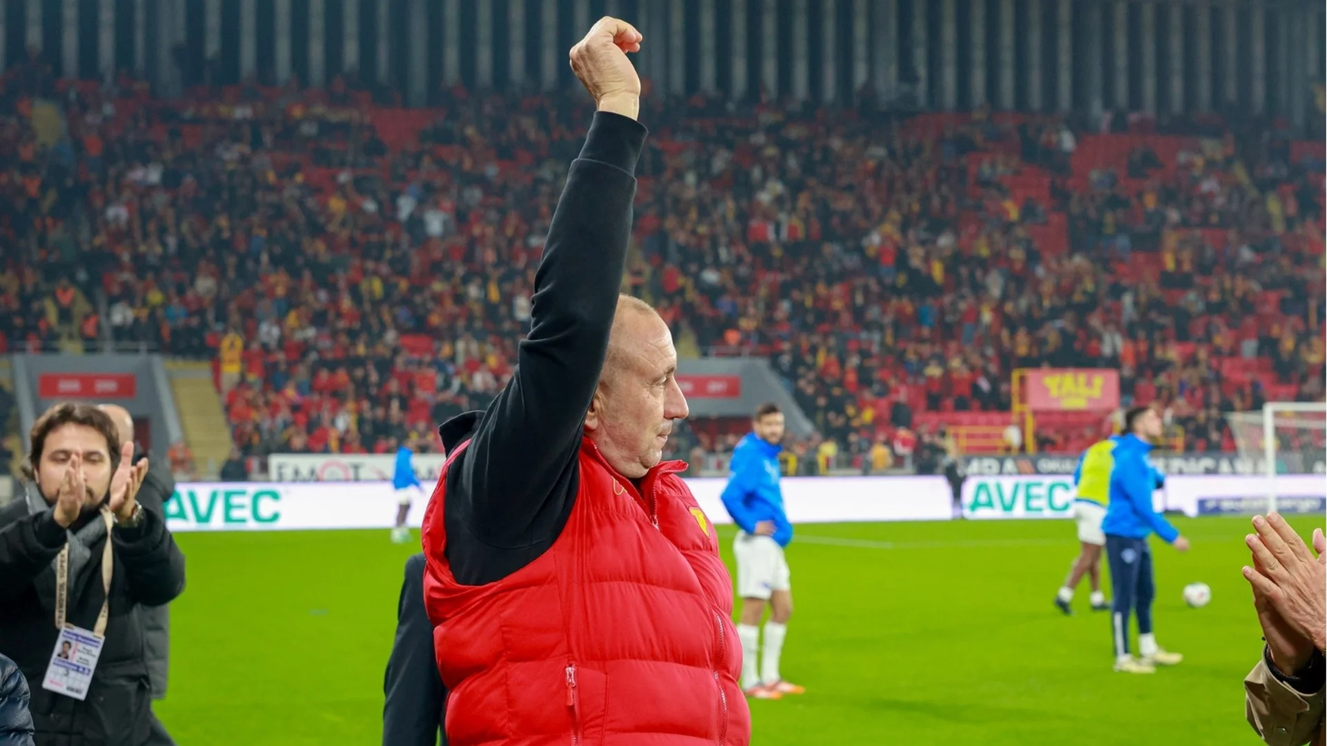 Мъри Стоилов тръгва на лов през зимата – Гьозтепе търси играч на конкретен пост