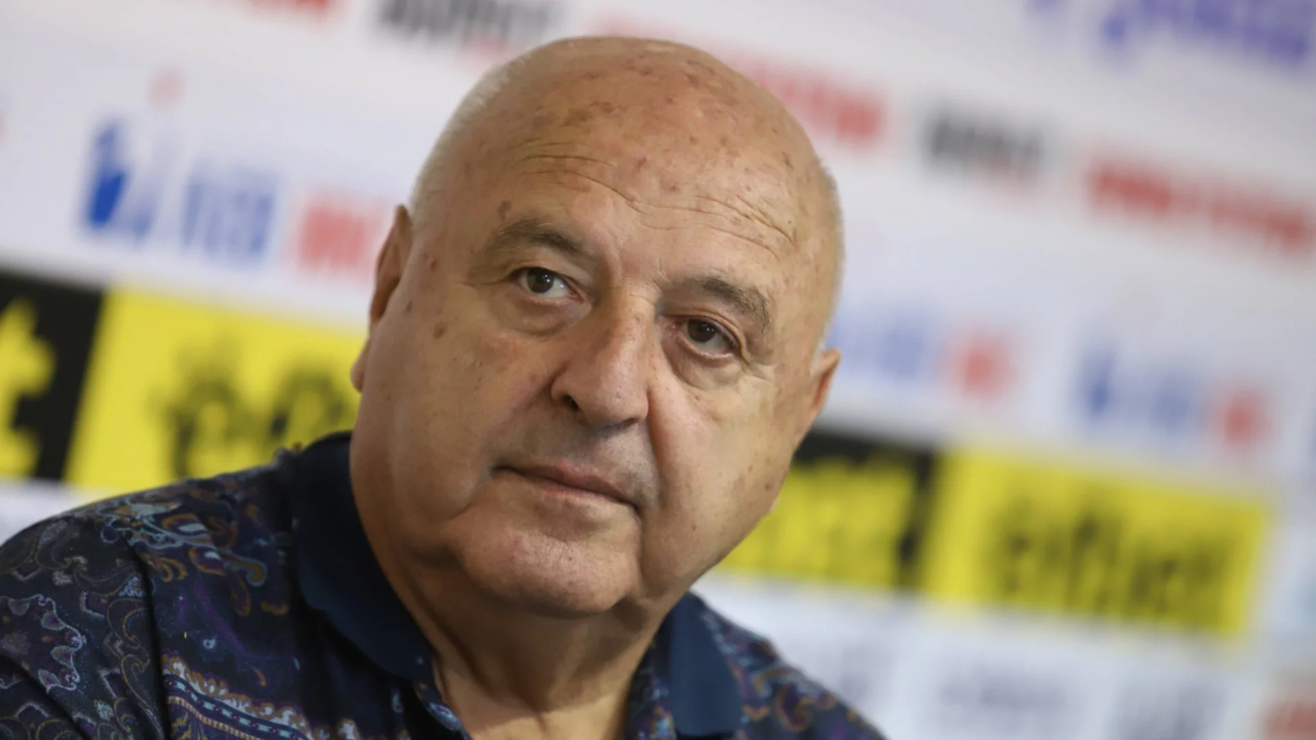 Венци Стефанов обвърза скандала на пловдивското дерби с Хелоуин и нарече Наумов "пунта мара"